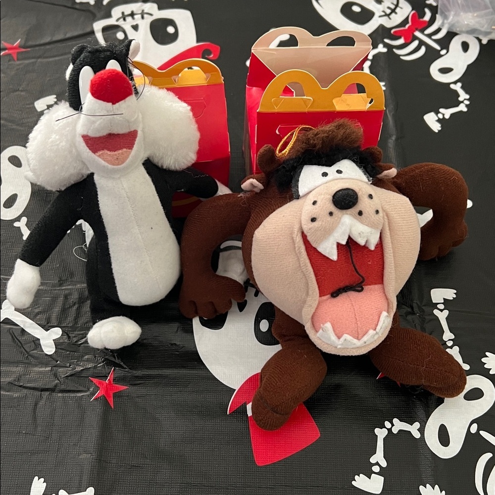 Vintage Pair of stuffies
